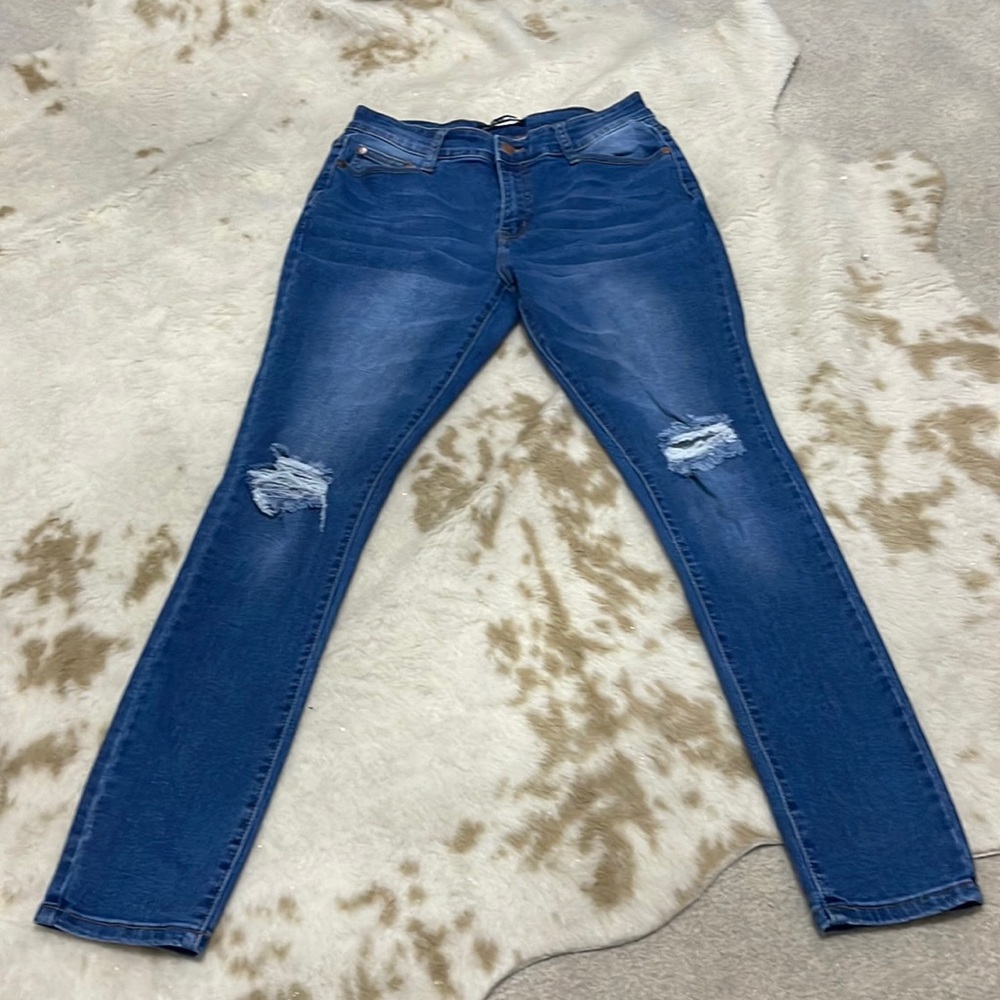 Fashion nova jeans size 15